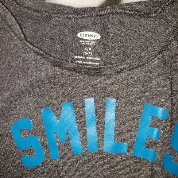 OLD NAVY SMILES CHANGE THE WORLD TEE SHIRT SIZE 6 - Picture 3 of 3